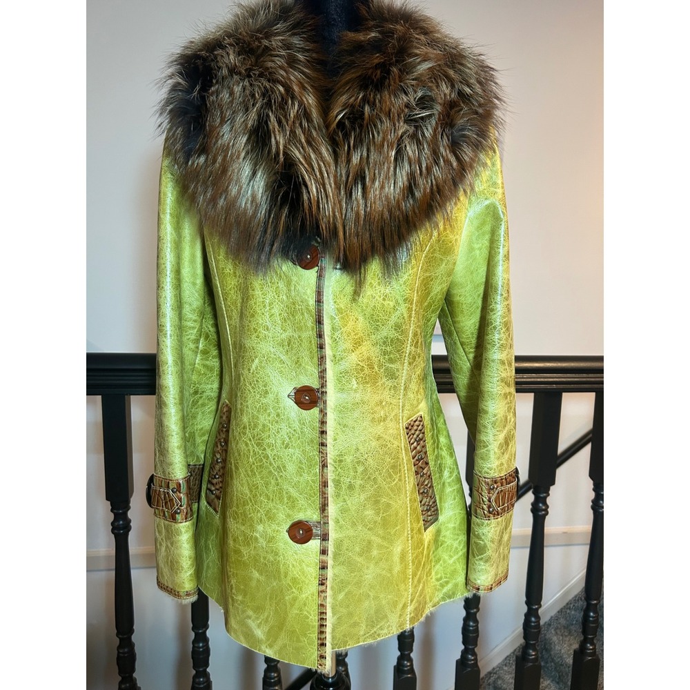 Bourgeon Leather Wear Lime Green Distressed Leather Fox Fur Collar Coat Turkey